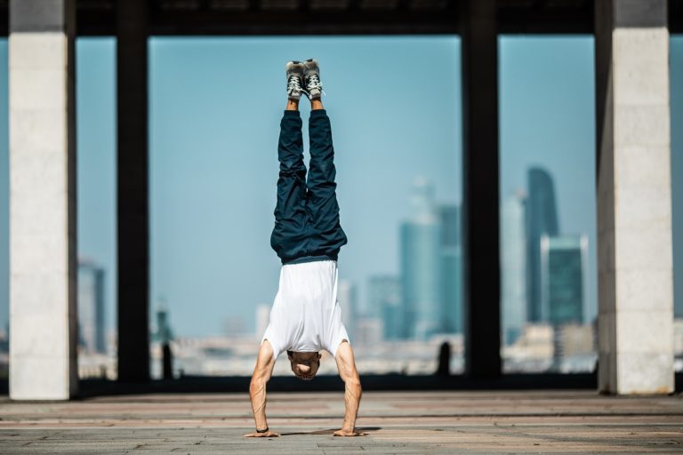Is it ok to do calisthenics every day