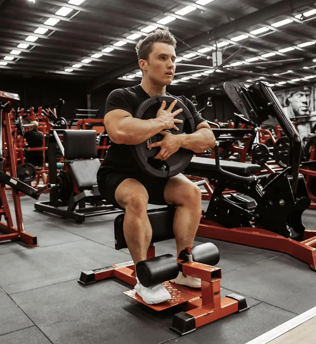 Sissy Squat on Bench