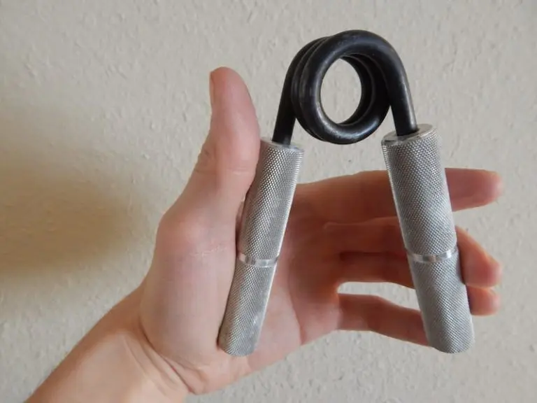 Hand grippers feature